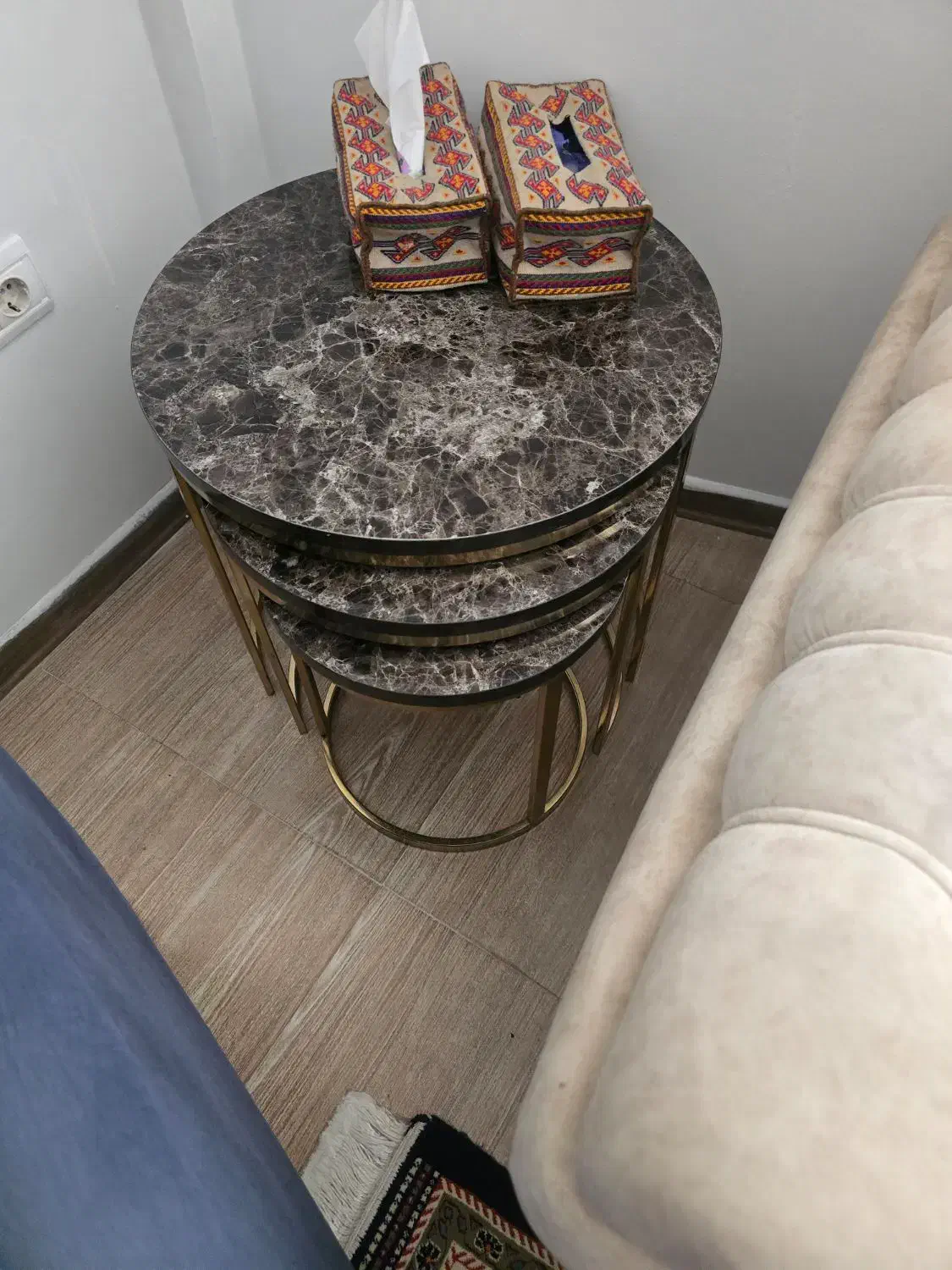 میز وسط ،گلمیز،میز تی وی و کنسول|بوفه، ویترین، کنسول|شیراز, شهرک بزین|دیوار