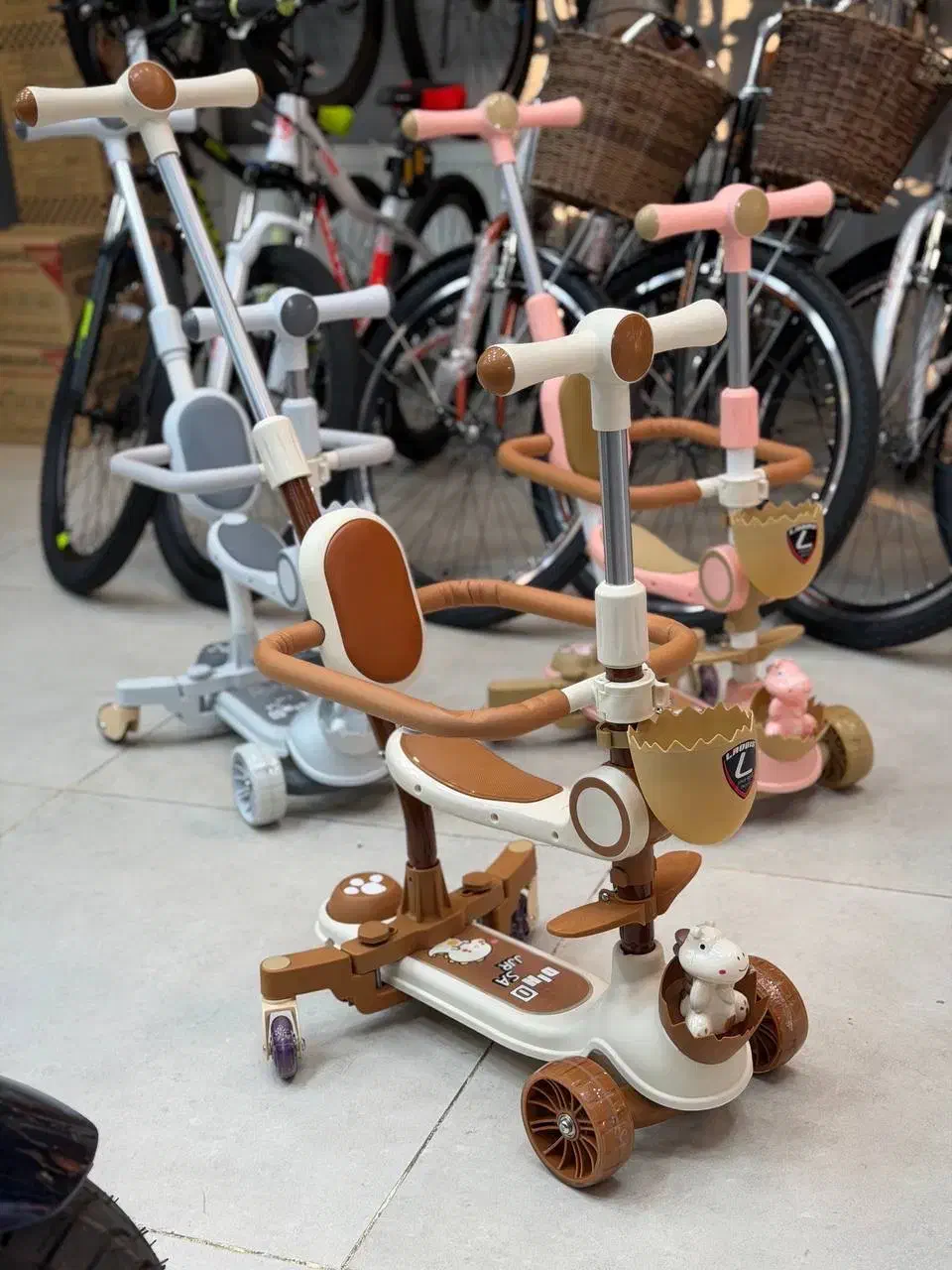 اسکوچی کد ZR2177|اسباب‌‌بازی|رشت, دیلمان|دیوار