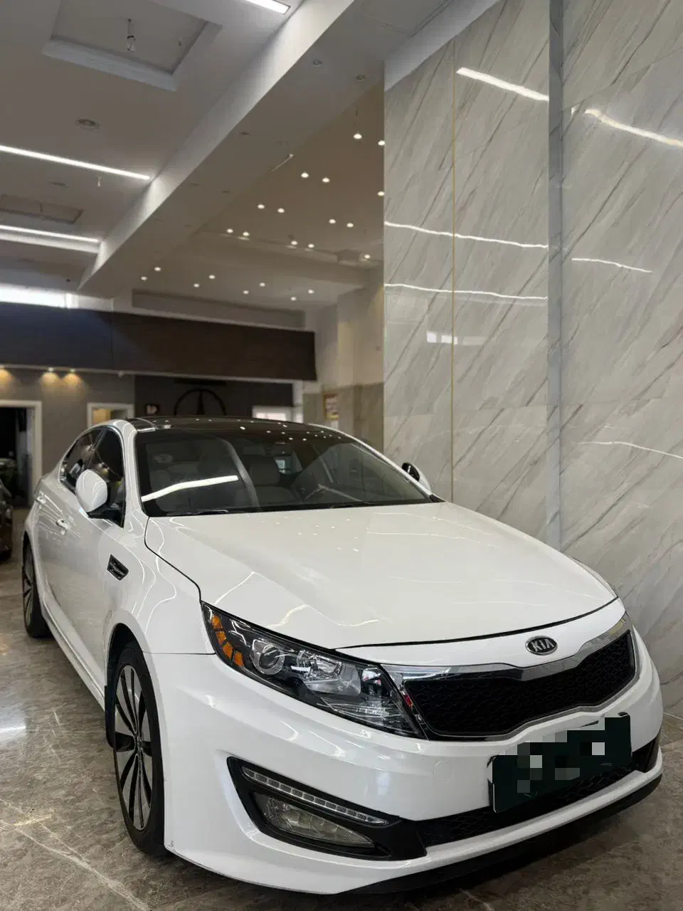 اپتیما سفید مدل ۲۰۱۲|خودرو سواری و وانت|تهران, صادقیه|دیوار