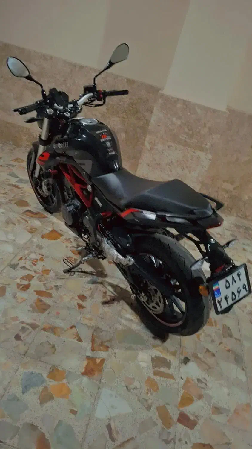 موتور بنلی ۳۰۰جفت سیلند کم کارکرد|موتورسیکلت|آستارا, |دیوار