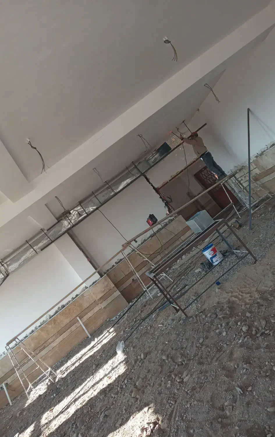 کانال کشی کولر|خدمات پیشه و مهارت|میانه, |دیوار