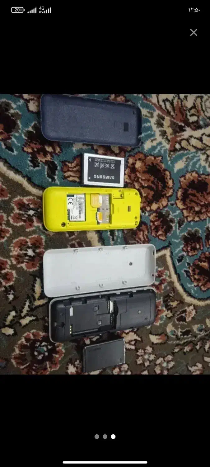 دو عدد گوشی ساده|موبایل|کنارک, |دیوار