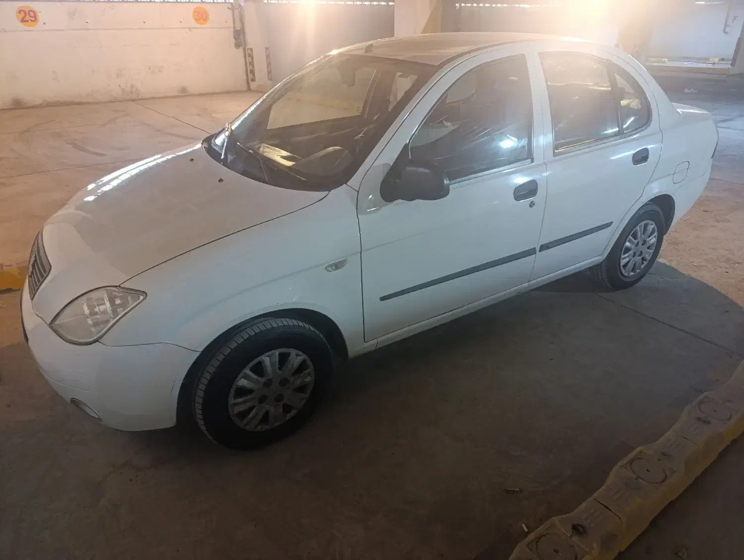 تیبا صندوقدار|خودرو سواری و وانت|بوشهر, |دیوار