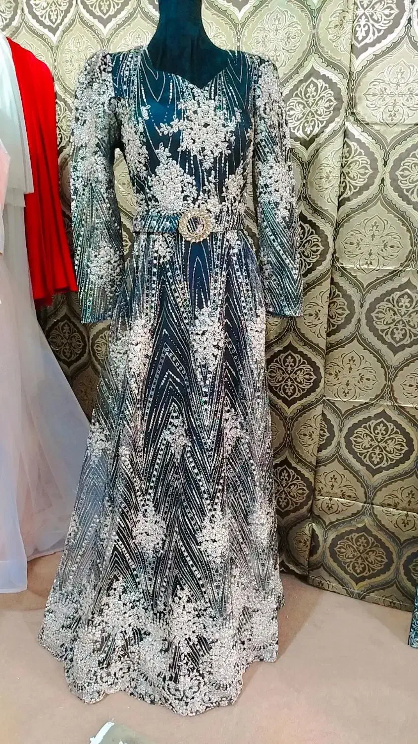 مزون اجاره کرایه و فروش لباس مجلسی زنانه و بچگانه|لباس|قم, امامزاده ابراهیم|دیوار