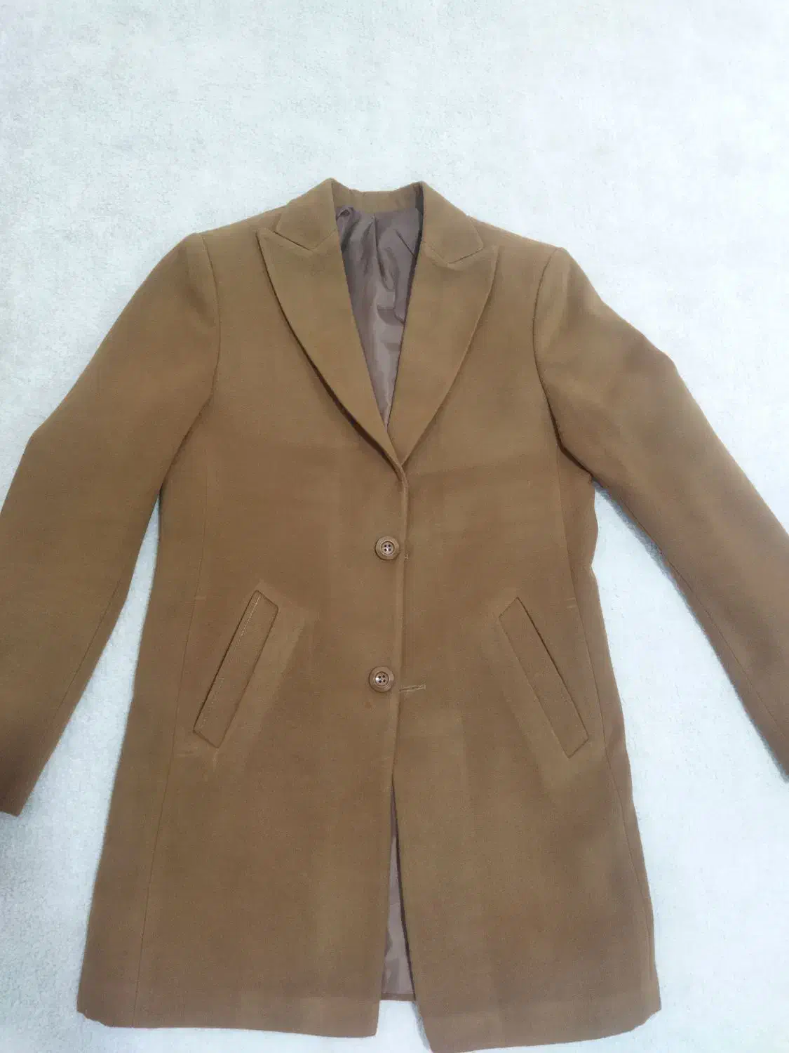 پالتو شتری جنس خوب|لباس|قم, شهر قائم|دیوار