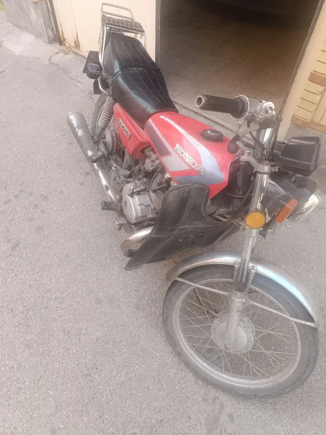 فروش موتور سیکلت هوندا ۱۵۰|موتورسیکلت|بهشهر, |دیوار