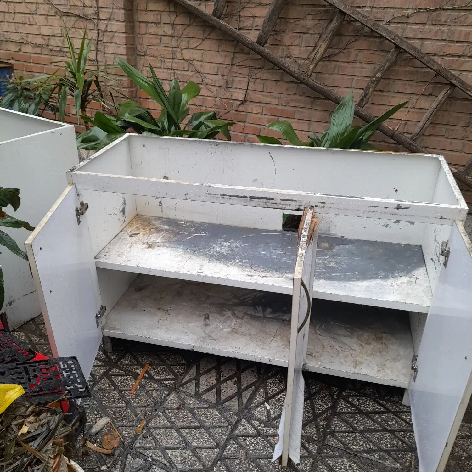 کابینت فلزی در چوبی|آب‌چکان و نظم‌دهنده ظروف|تهران, کن|دیوار