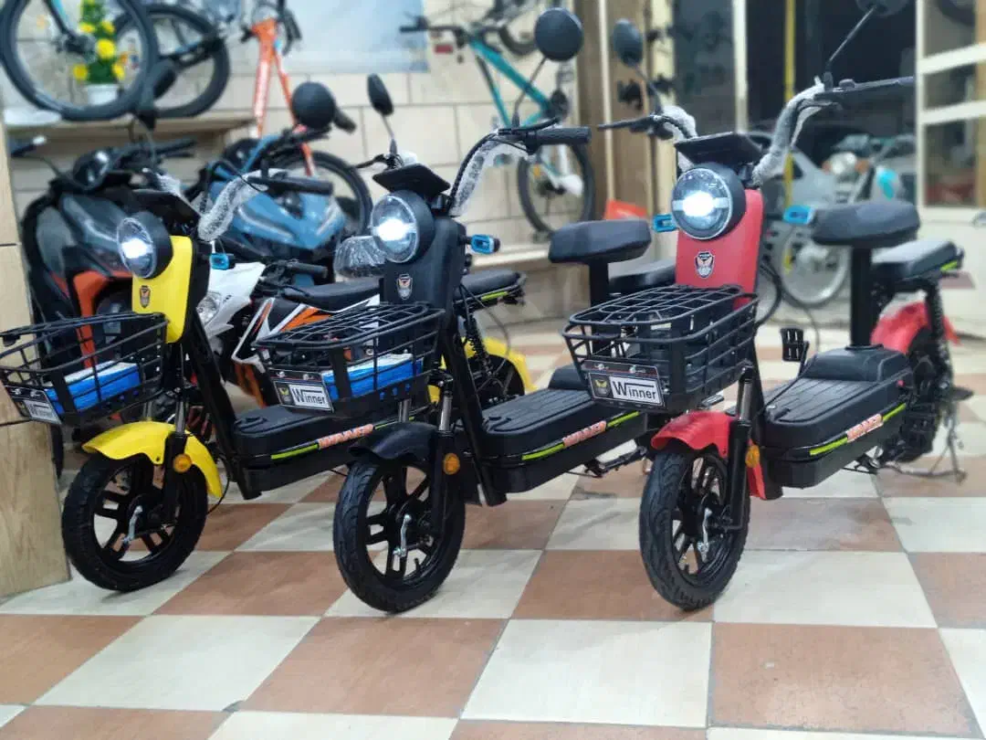 موتور برقی با کیفیت اسکوتر برقی|دوچرخه، اسکیت، اسکوتر|شاهین‌شهر, مخابرات (شهید بهشتی)|دیوار