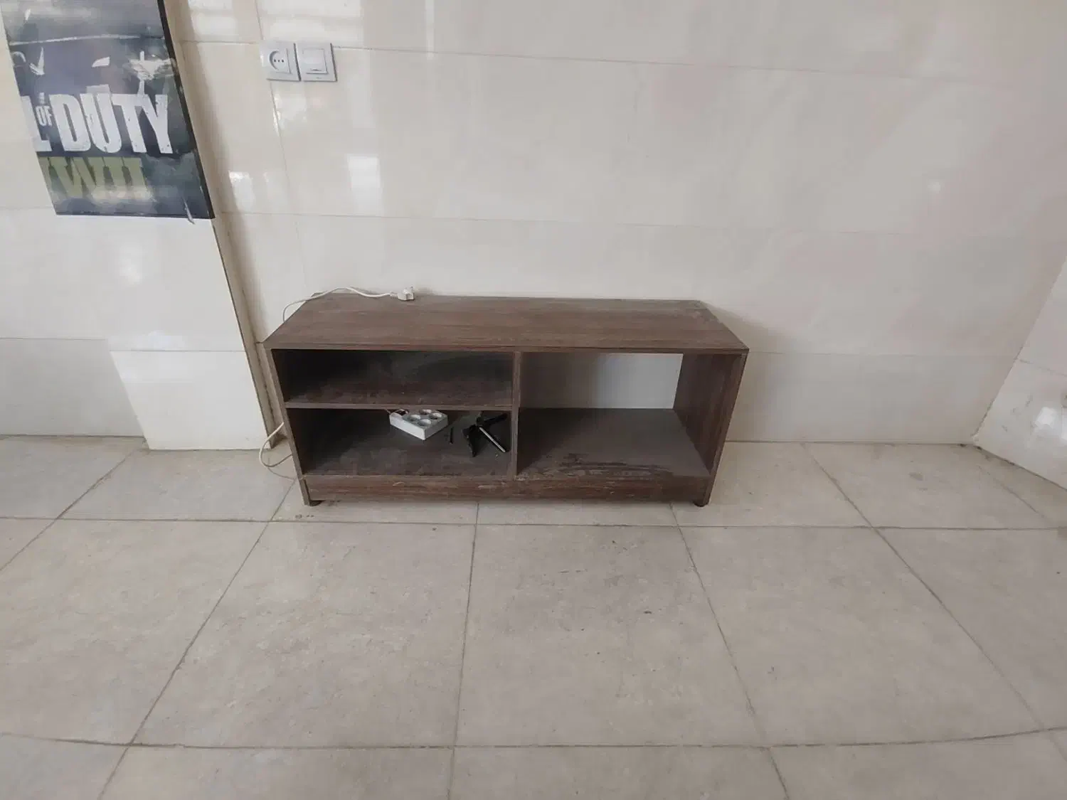 وسایل گیم نت|میز تحریر و کامپیوتر|فلاورجان, |دیوار