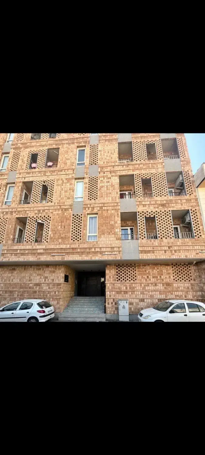 فروش آپارتمان|فروش آپارتمان|شیراز, لاله|دیوار