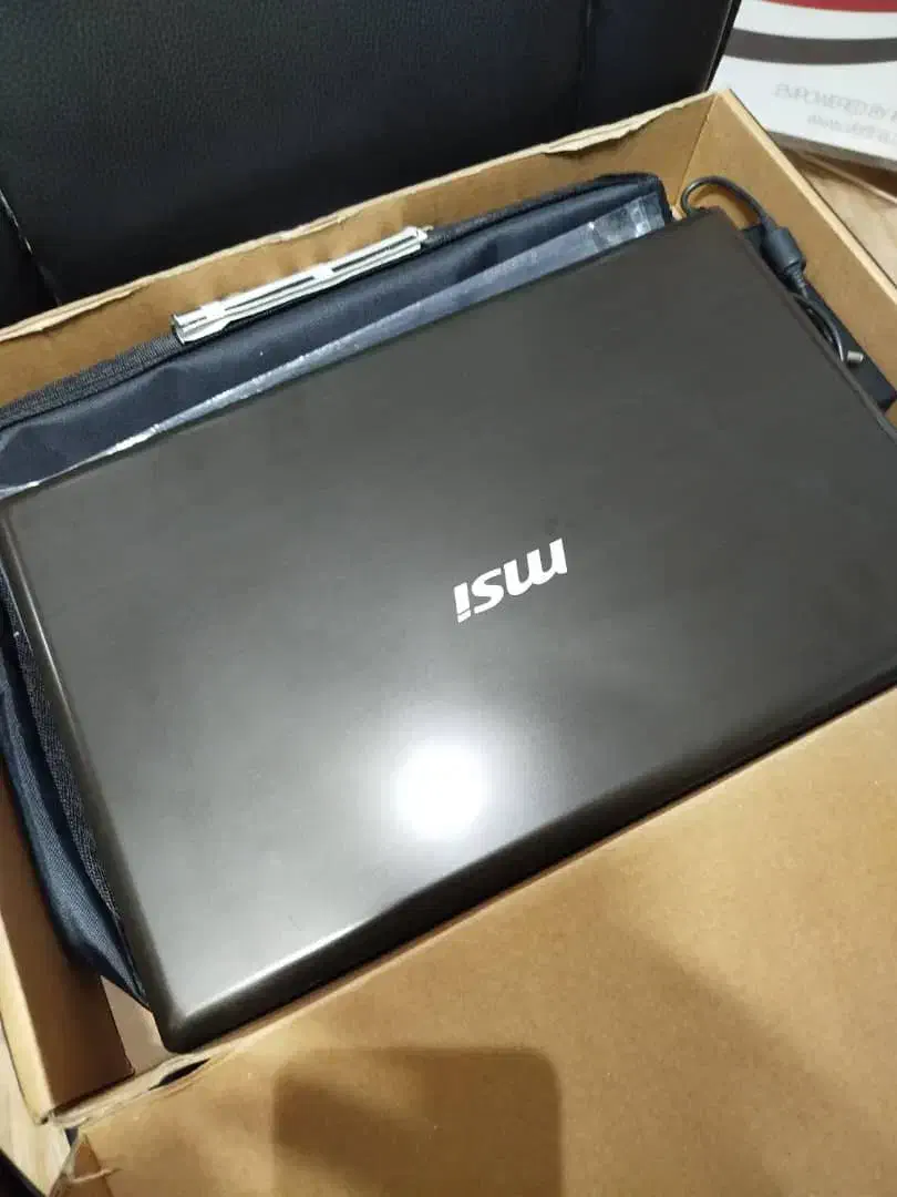 MSI CX61 لپ‌تاپ  core i5 / RAM 8 / گرافیک 2GB|رایانه همراه|کرج, کوی مدرس|دیوار