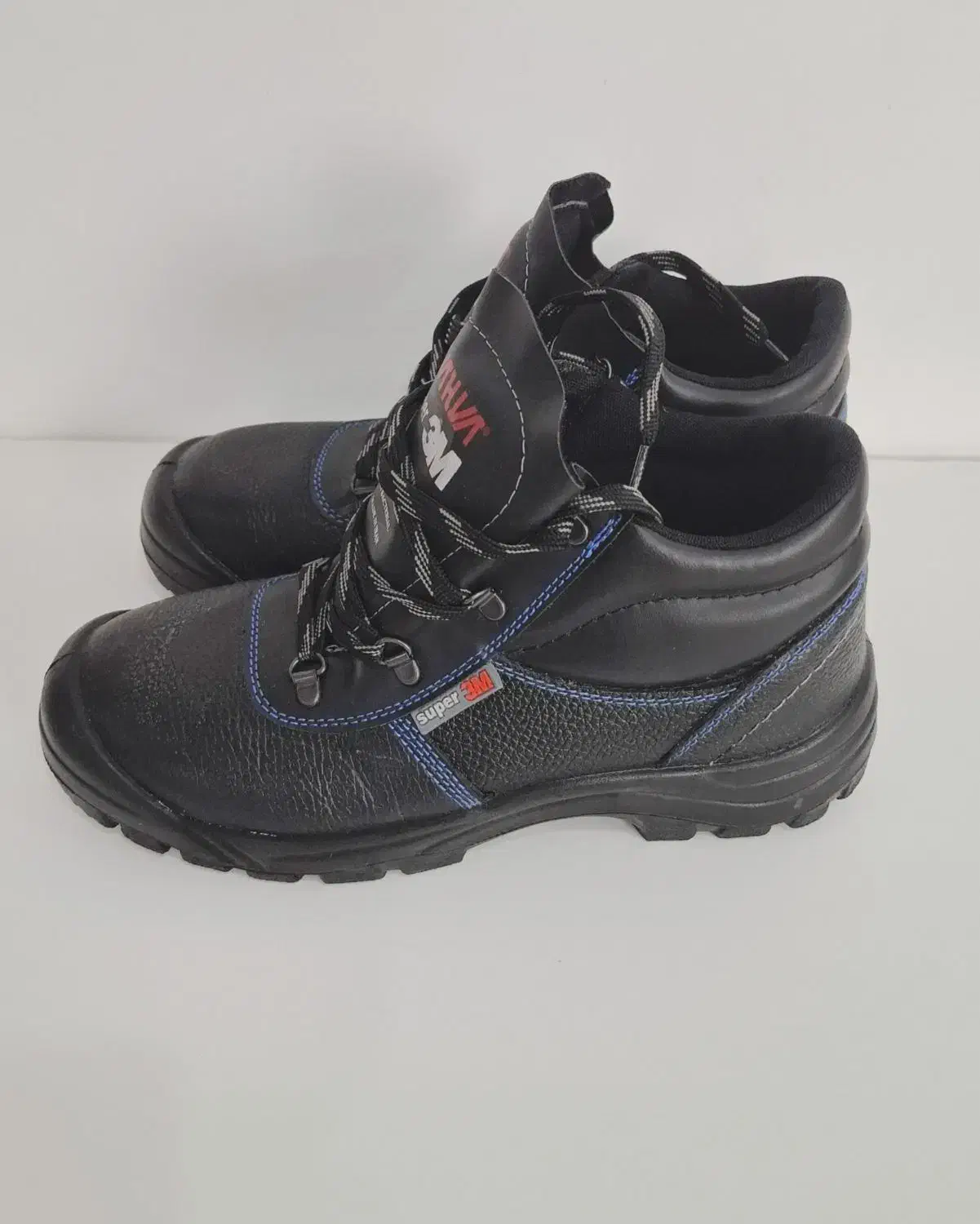 کفش ایمنی کار|کیف، کفش، کمربند|ازنا, |دیوار