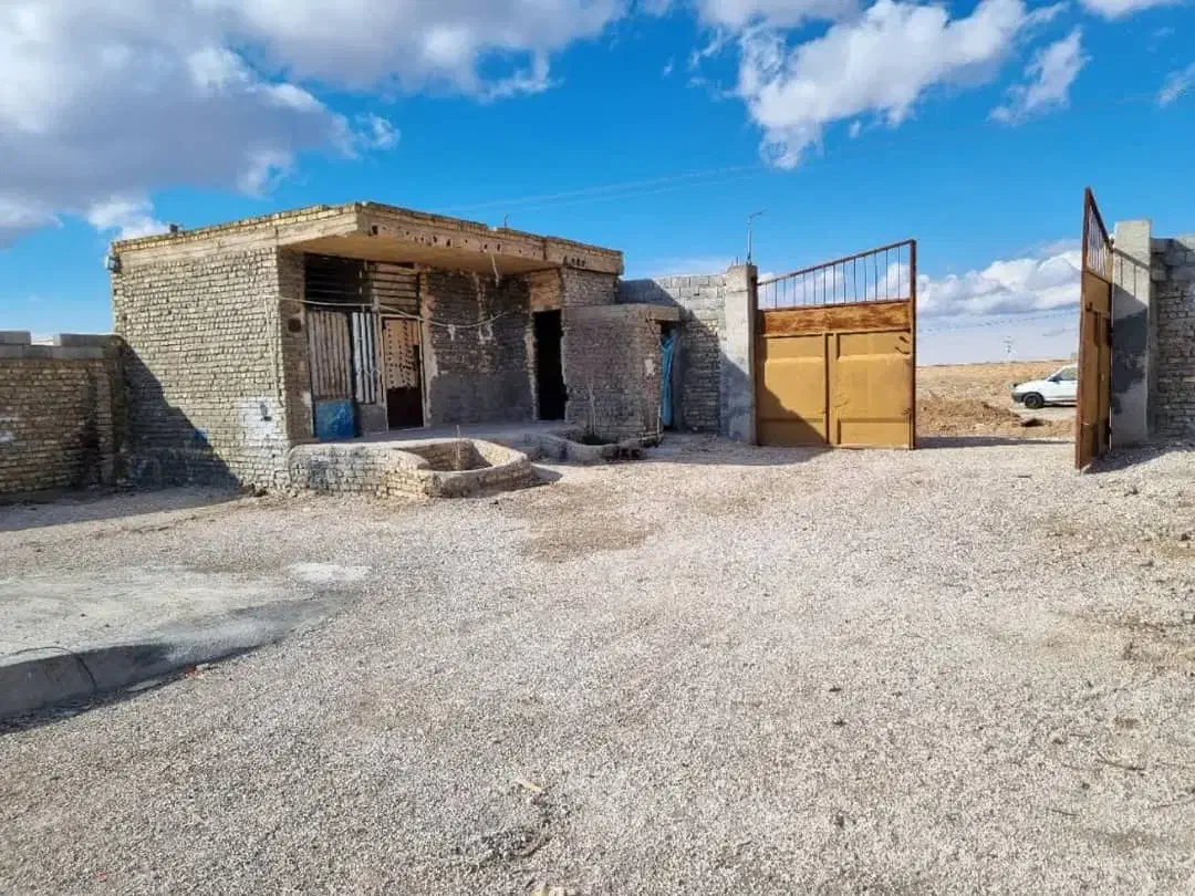 زمین کارگاهی ۲۵۰۰ مترشاهینشهر روبروی فاز ۵ گلدیس|اجارهٔ دفتر صنعتی، کشاورزی، تجاری|شاهینشهر, برخوار غرب|دیوار