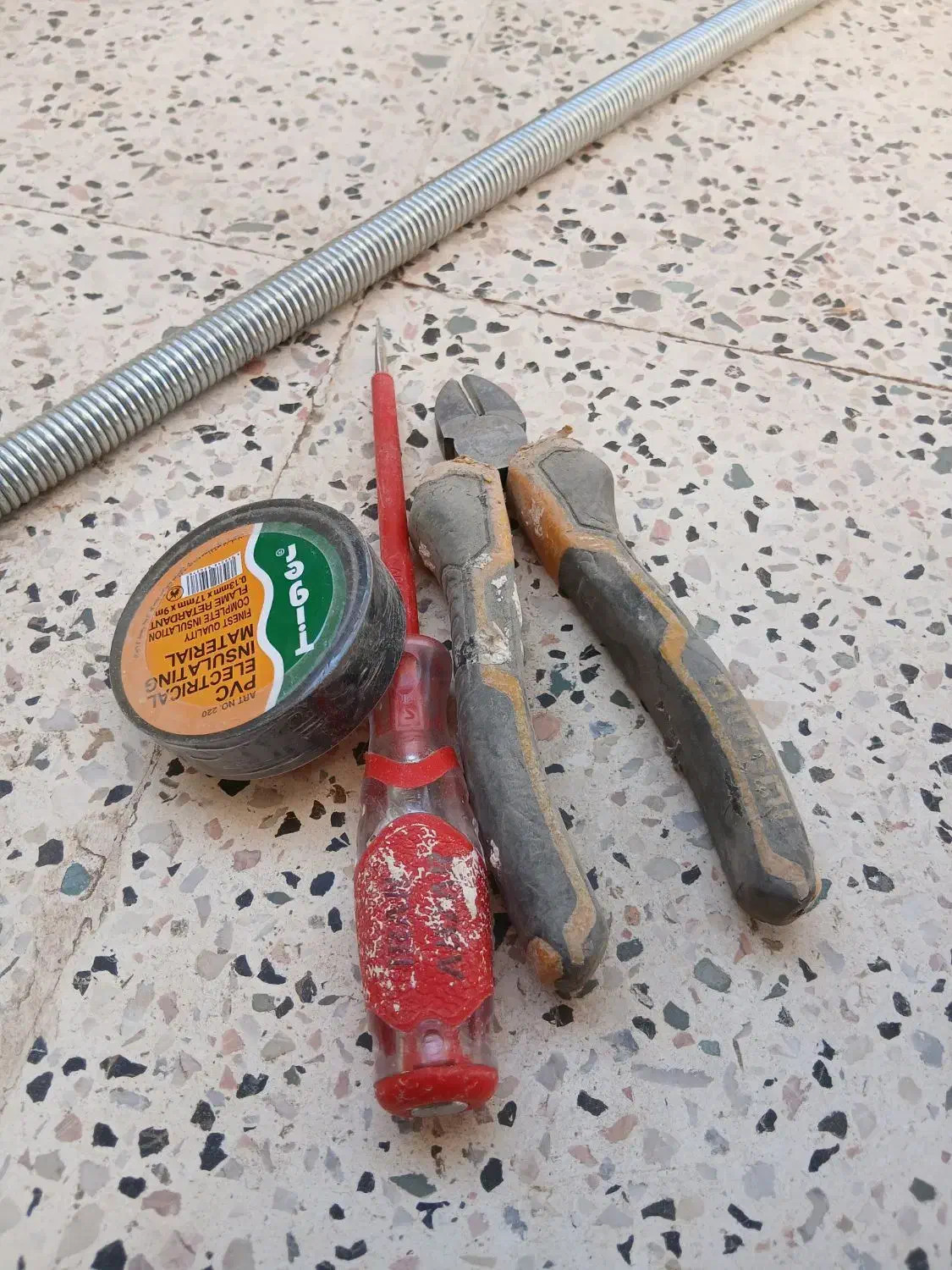 برقکار ساختمان|خدمات پیشه و مهارت|نیشابور, شهرک جانبازان|دیوار