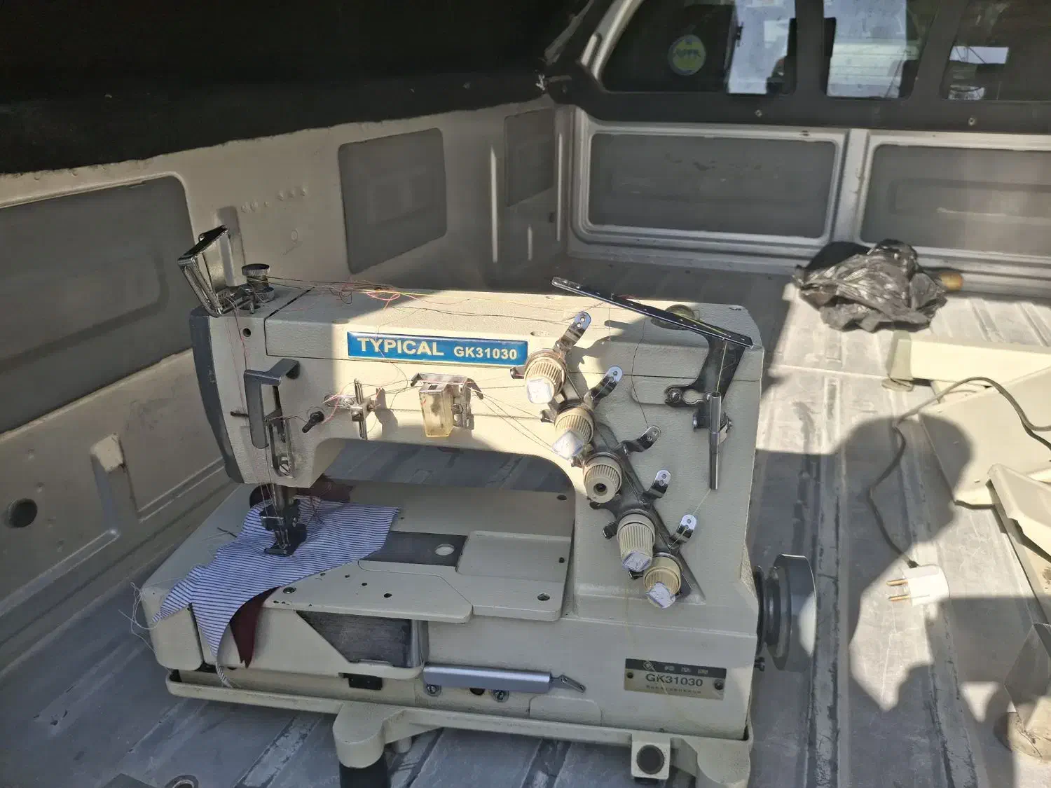 چرخ خیاطی میانه دوز تیپیکال|چرخ خیاطی و ریسندگی|مرودشت, ابوذر شمالی‎|دیوار