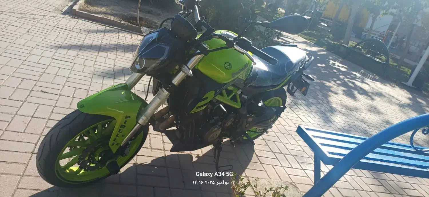 بنلی ۳۰۰جفت سیلندر در حدصفر|موتورسیکلت|مشکین‌دشت, |دیوار