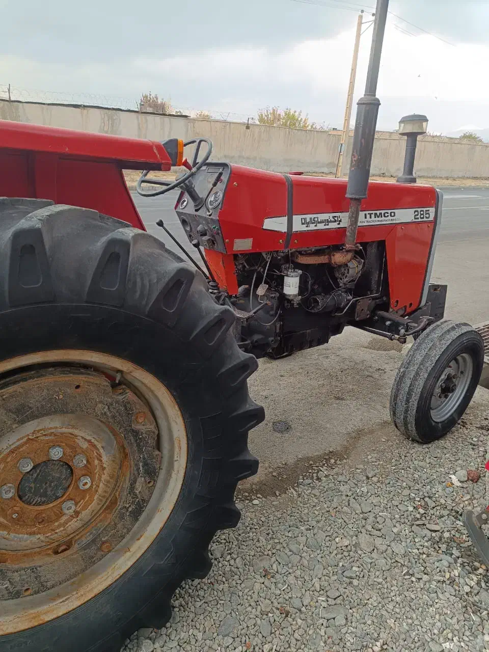 تراکتور فرگوسن مدل ۸۰|خودرو سنگین|اشنویه, |دیوار