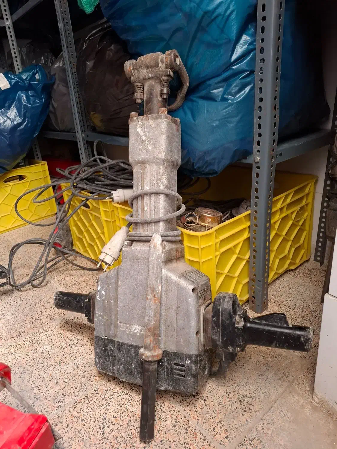 هیلتی ماکیتا اصل ژاپن ۳۲ کیلویی|ابزارآلات|گرمدره, |دیوار