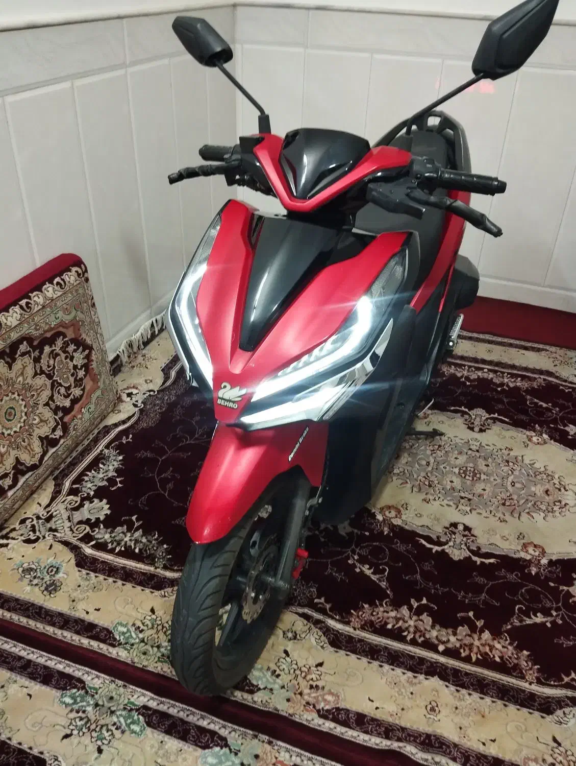 کیلیک ۱۴۰۱ بهرو درحد قابل معاوضه بنلی ان اس|موتورسیکلت|قم, قلعه کامکار|دیوار