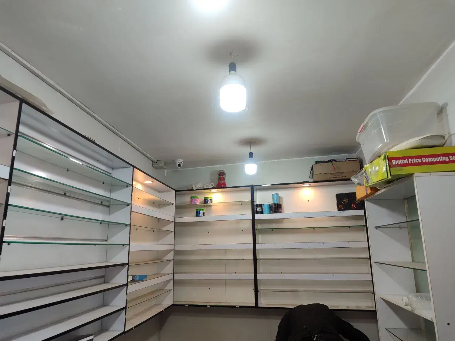 رهن و اجاره مغازه|اجارهٔ مغازه و غرفه|سبزوار, امیریه|دیوار