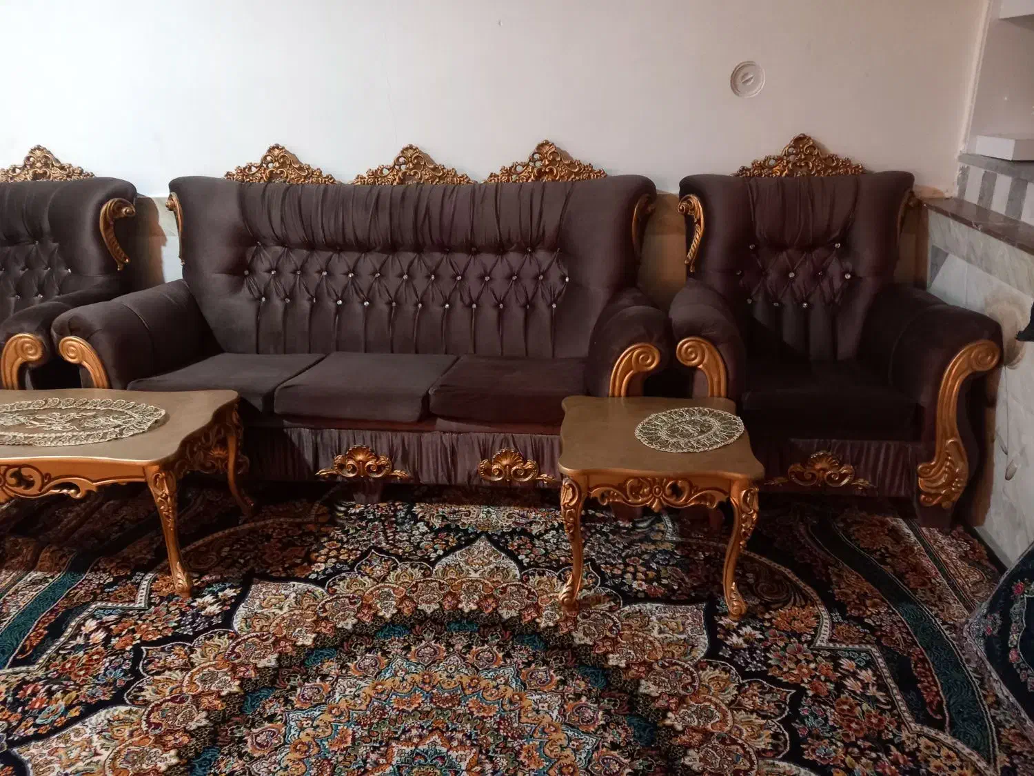 تمیز وبدون شکستگی|مبلمان خانگی و میز عسلی|تربت‌حیدریه, بالا ولایت|دیوار