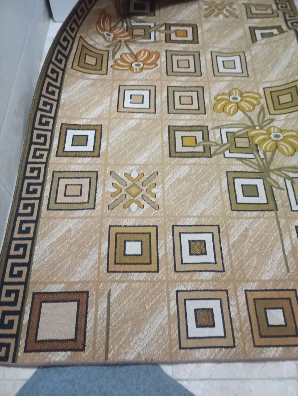 چند تخته فرش|فرش|ساری, |دیوار