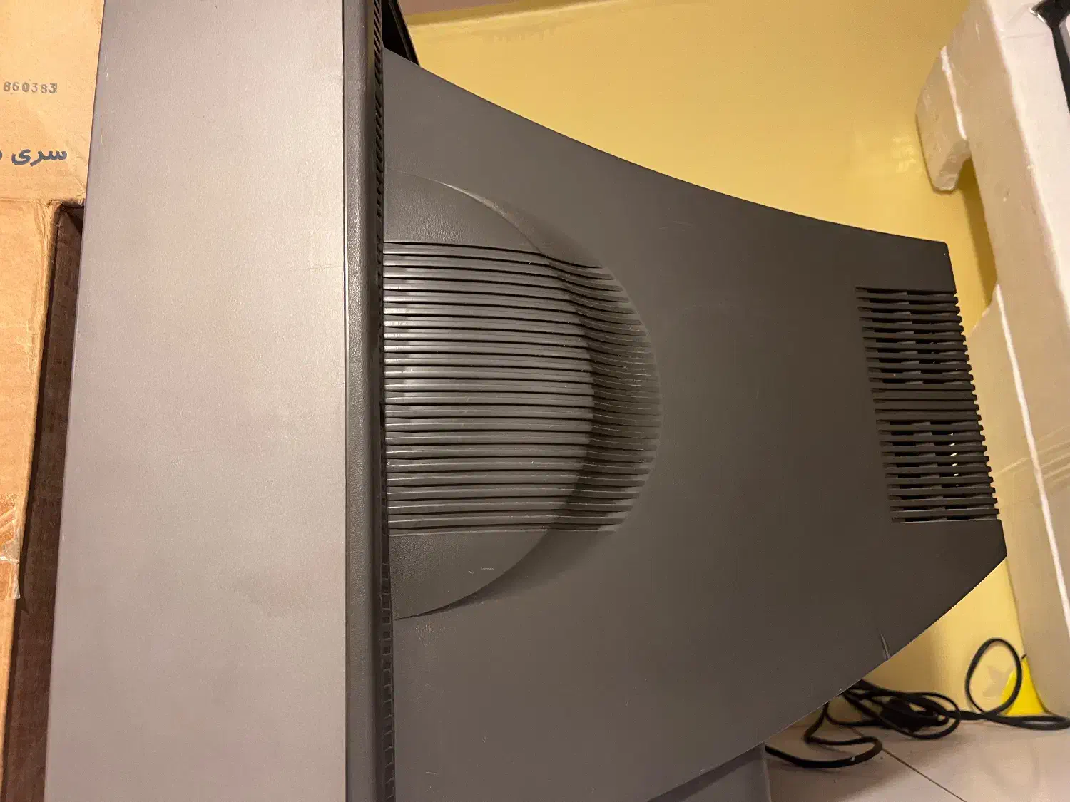 تلویزیون ۲۱ ال جی|تلویزیون و پروژکتور|تبریز, |دیوار