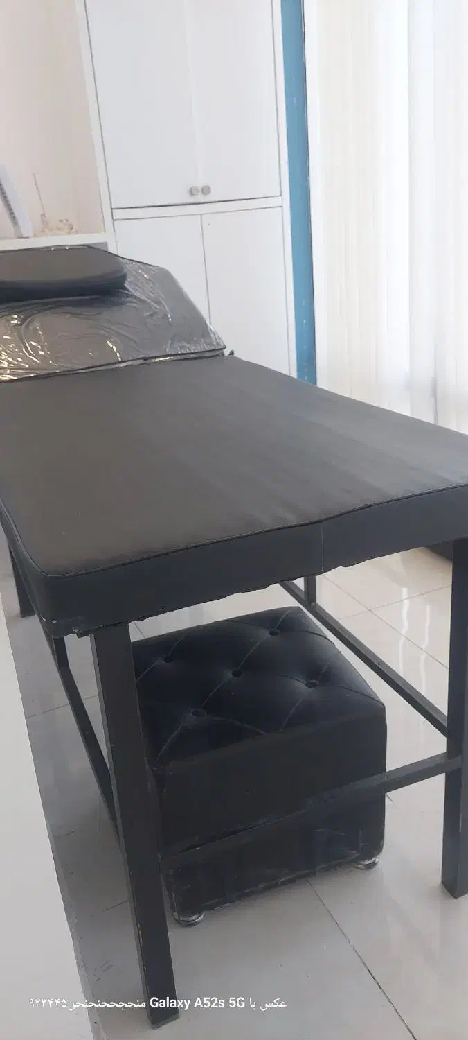 تخت دو تیکه . تاشو فیشیال، مژه ،اصلاح|آرایشگاه و سالنهای زیبایی|اردبیل, |دیوار