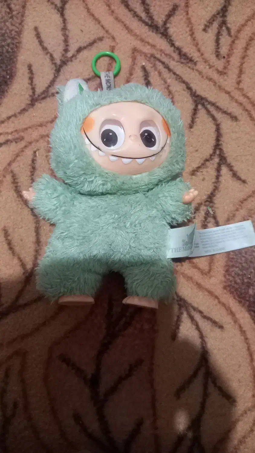 عروسک  لبو بو|اسباب‌بازی بچه|لردگان, |دیوار