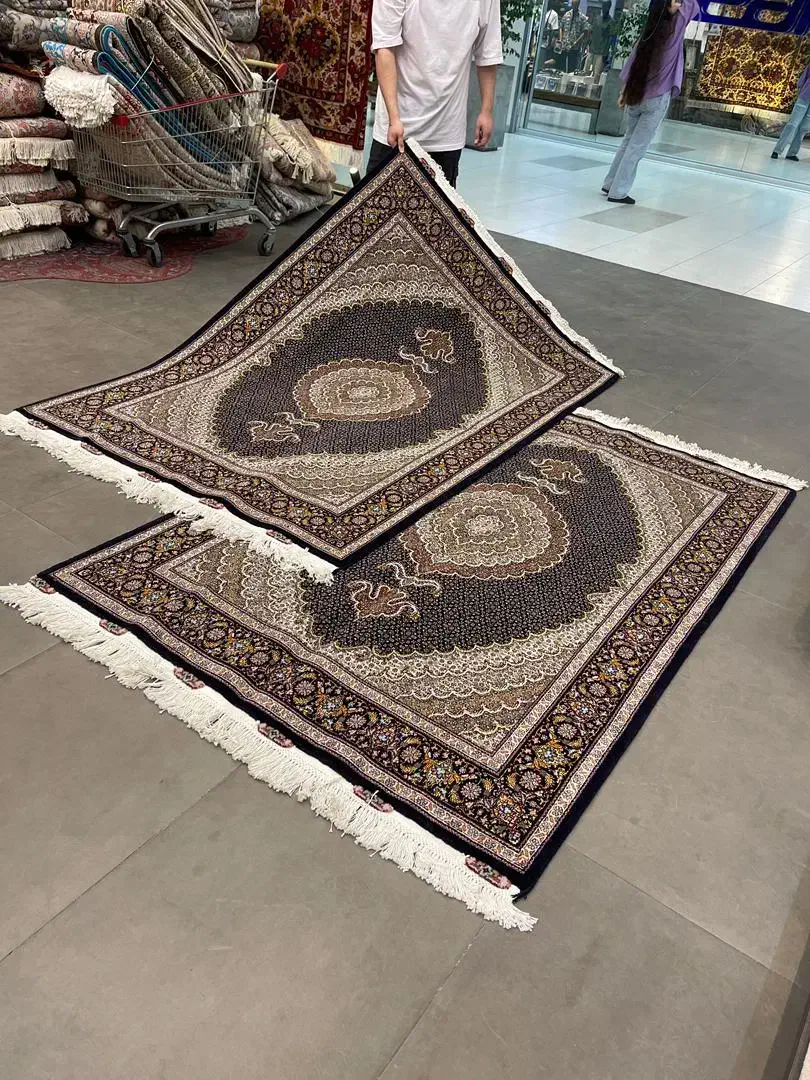 فرش دستباف (بساک)جفت ۳ متری ۶ لا مرینوس ابریشم|فرش|مشکیندشت, |دیوار