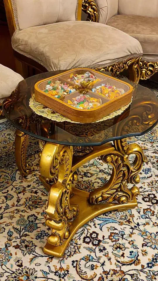 میل ۷ نفره با دو میزبان و جلو مبلی|مبلمان خانگی و میز عسلی|هشتگرد, هشتگرد قدیم|دیوار