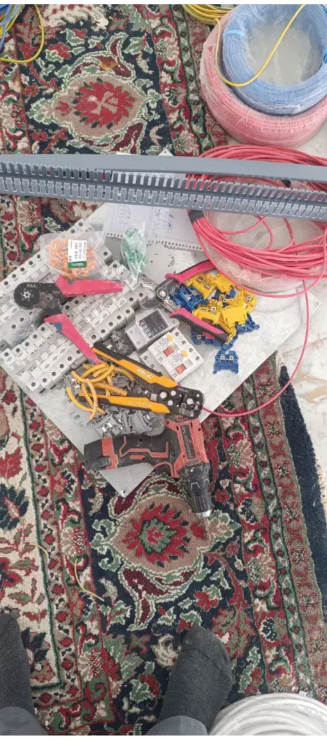 برقکاری ساختمان و تابلوبرق|خدمات پیشه و مهارت|یاسوج, |دیوار