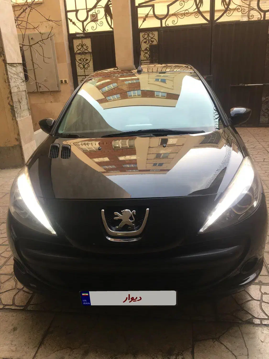 مدل ۹۸ بی رنگ|خودرو سواری و وانت|تهران, جوادیه|دیوار