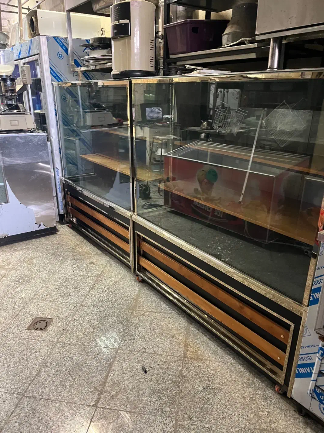 خریدارو فروش یخچال صنعتی ایستاده ویترینی|فروشگاه و مغازه|تهران, تهرانسر مرکزی|دیوار