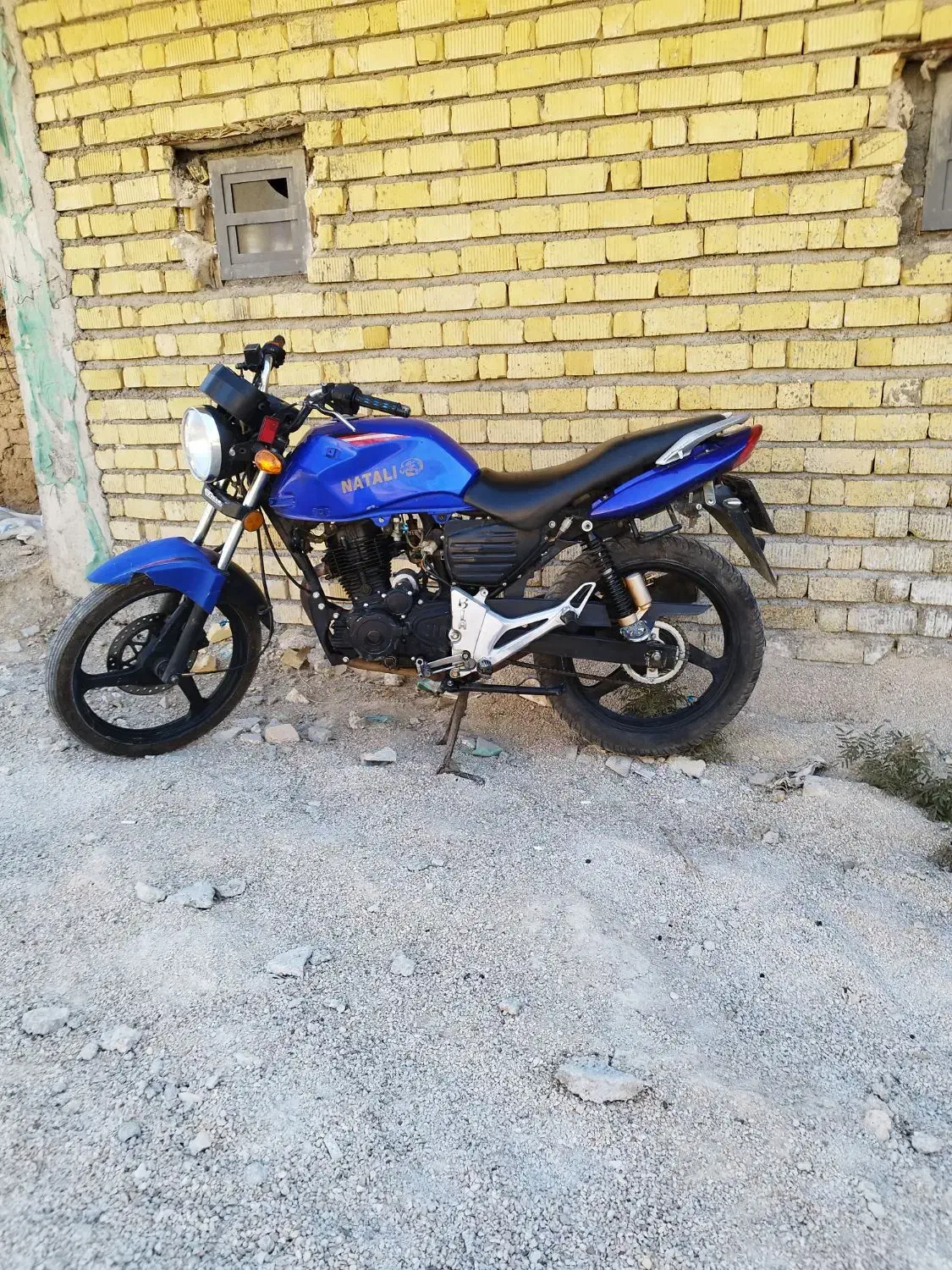 موتور 200 مدل 93|موتورسیکلت|شیراز, گویم|دیوار