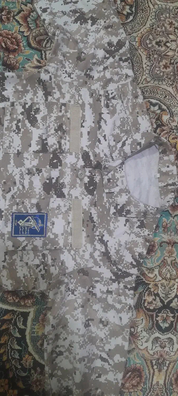 لباس شطرنجی خاکی سپاه ساتری  و پوتین|لباس|زابل, |دیوار