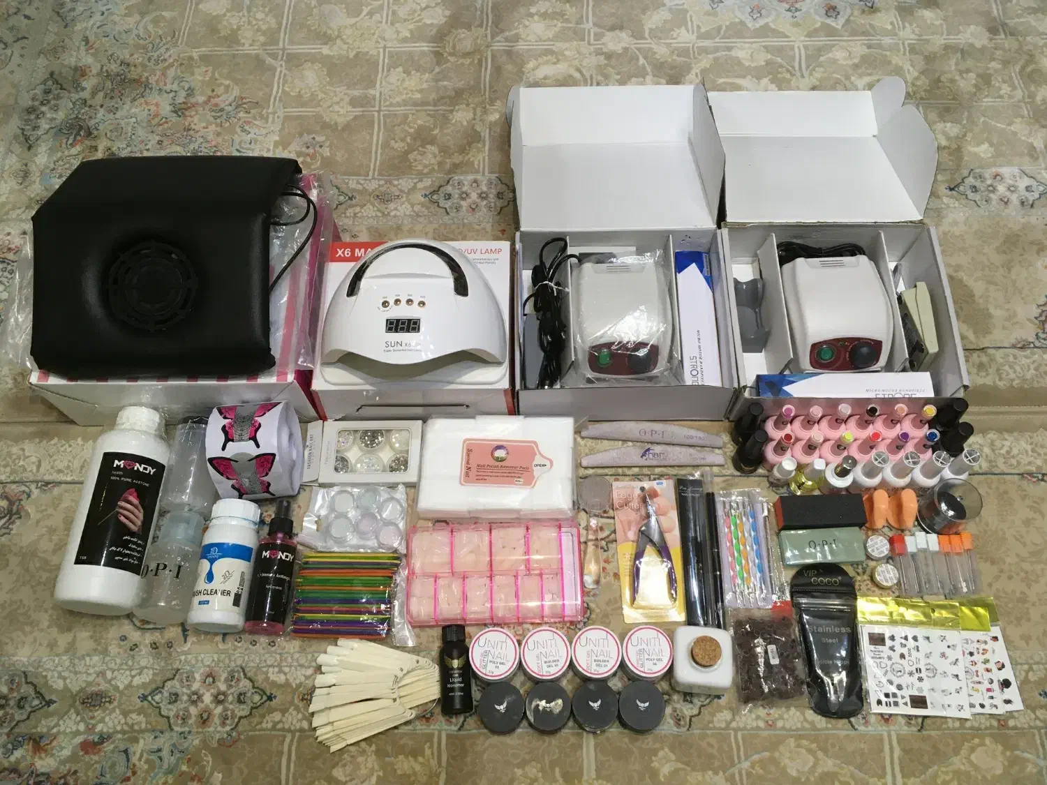 وسایل کامل کاشت ناخن|آرایشی، بهداشتی، درمانی|رشت, منظریه|دیوار