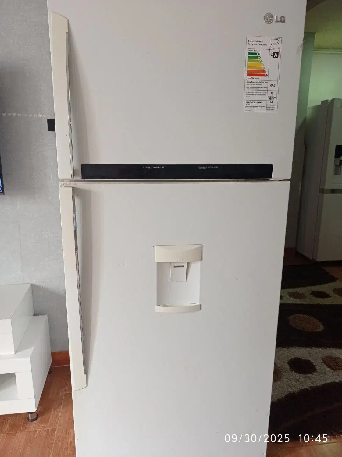 یخچال فریز|یخچال و فریزر|رشت, چله خانه|دیوار