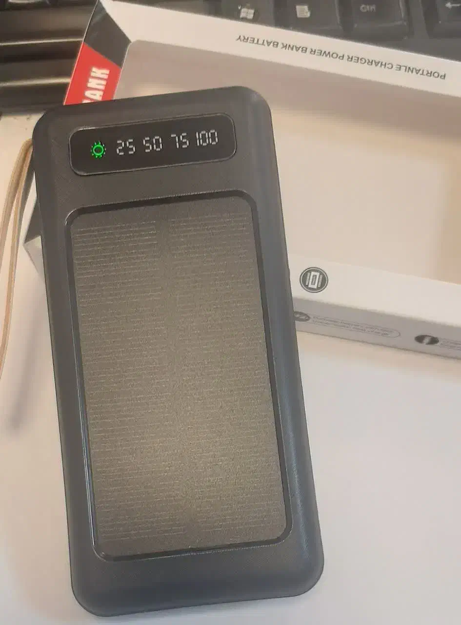 پاوربانک خورشیدی|لوازم جانبی موبایل و تبلت|هشتگرد, شهرک ولیعصر (مصلی)|دیوار