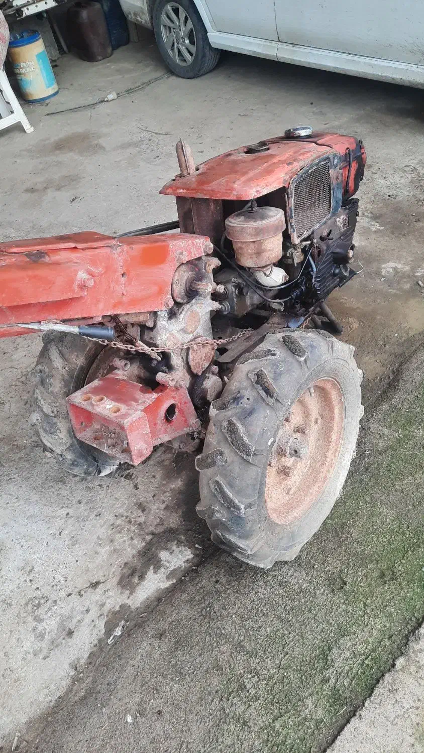 تیلر|خودرو سنگین|تولم شهر, |دیوار