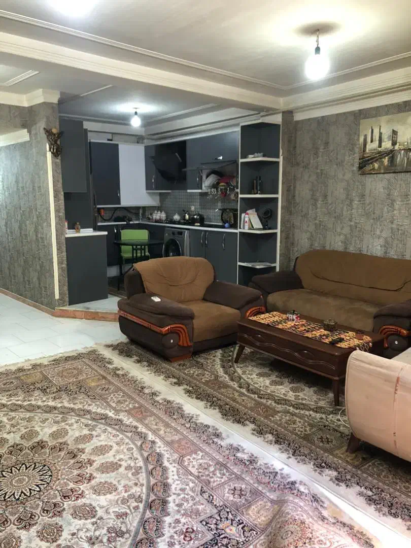 رهن و اجاره  ۵۰۰ ت دوخواب ده سال آسانسور دار|اجارهٔ آپارتمان|قائم‌شهر, |دیوار