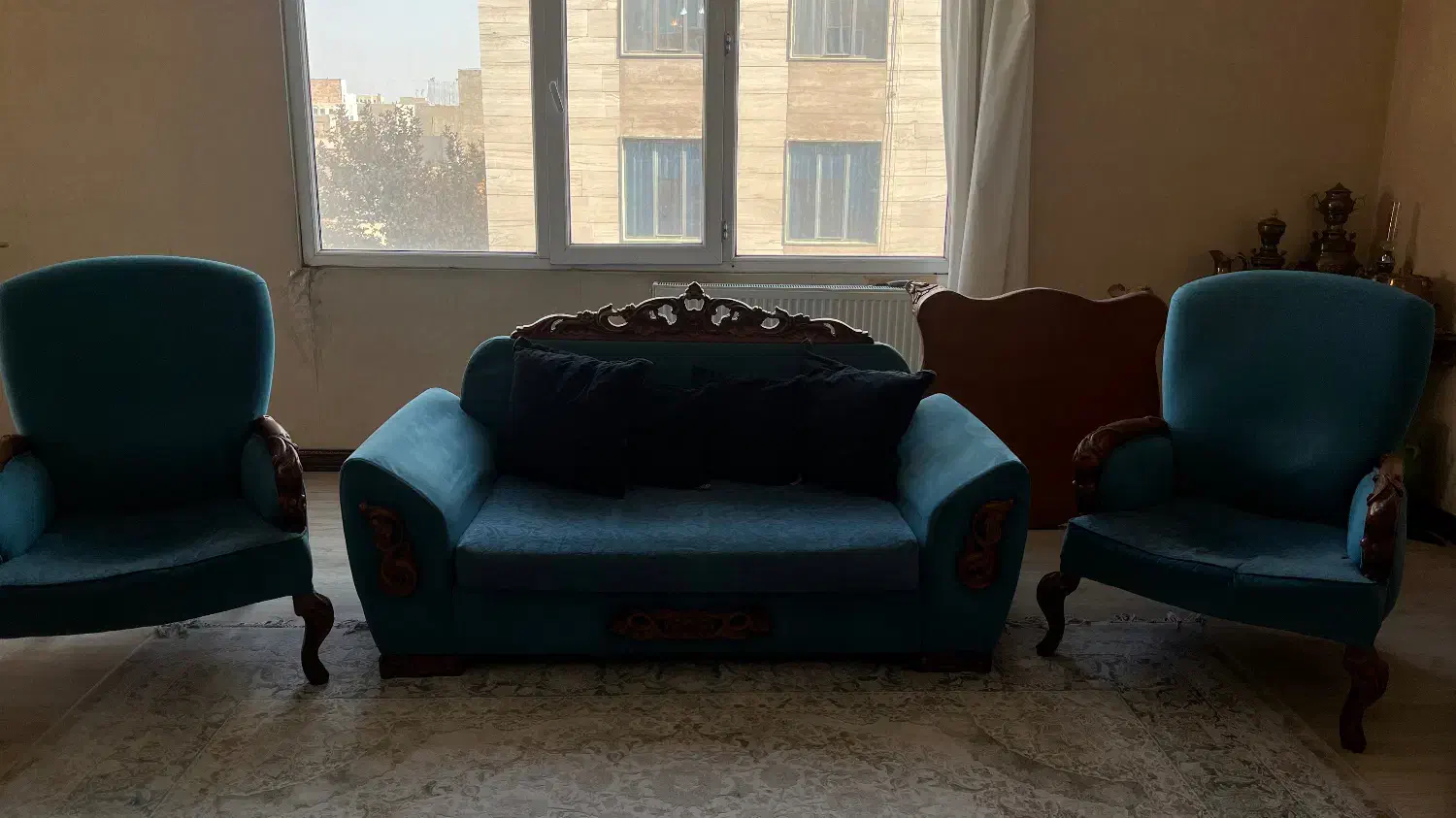 مبل کلاسیک میز عسلی|مبلمان خانگی و میز عسلی|فردیس, ثابتی|دیوار