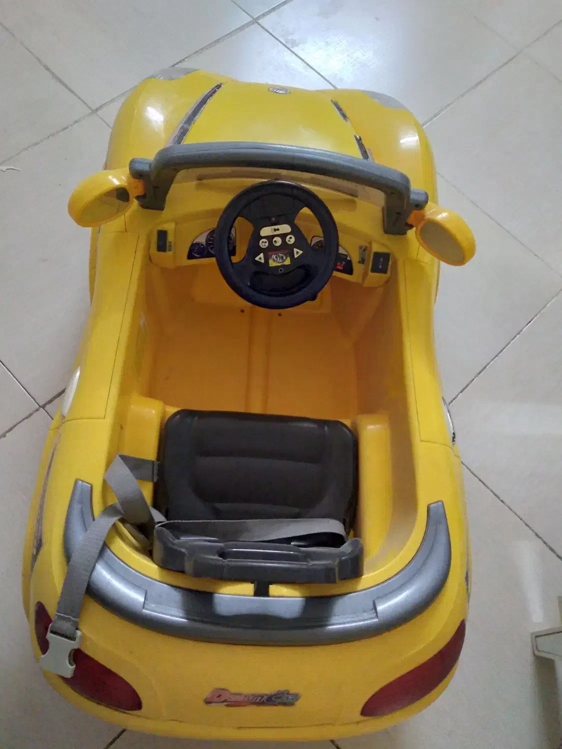 ماشین شارژی|اسباببازی بچه|پاکدشت, خاتون آباد|دیوار