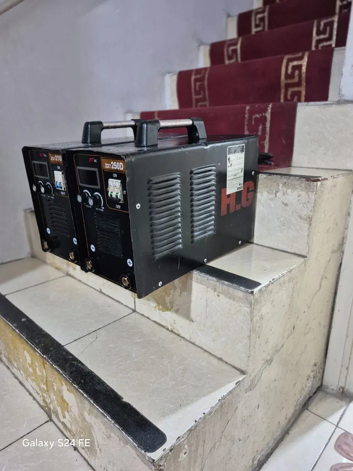 کاشی بردستگاه جوش موتور جوش اچ جی ژاپن ۲۵۰آمپر|ابزارآلات|تهران, توحید|دیوار