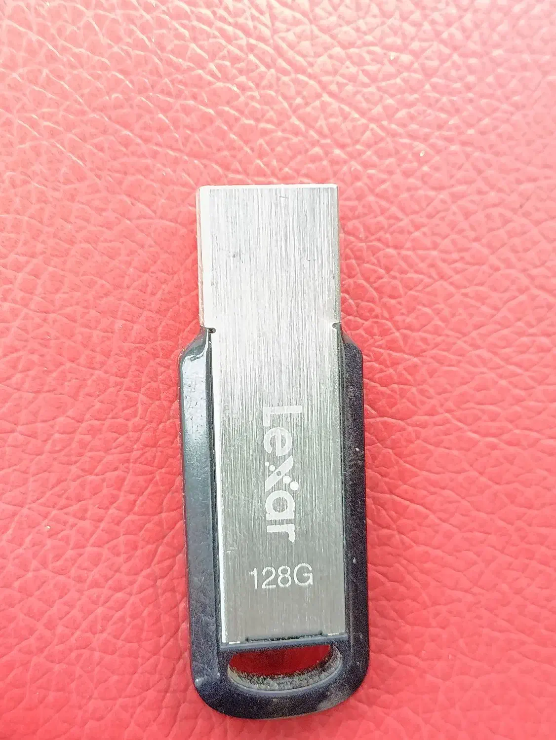 فلش ۱۲۸ گیگ یو اس بی ۳.۲|قطعات و لوازم جانبی رایانه|تهران, صادقیه|دیوار