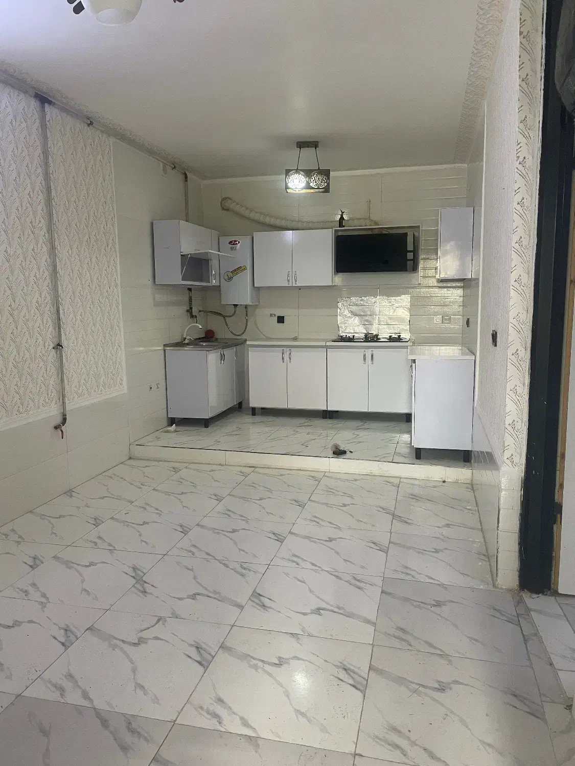 اجاره|اجارهٔ خانه و ویلا|شیراز, کفترک|دیوار