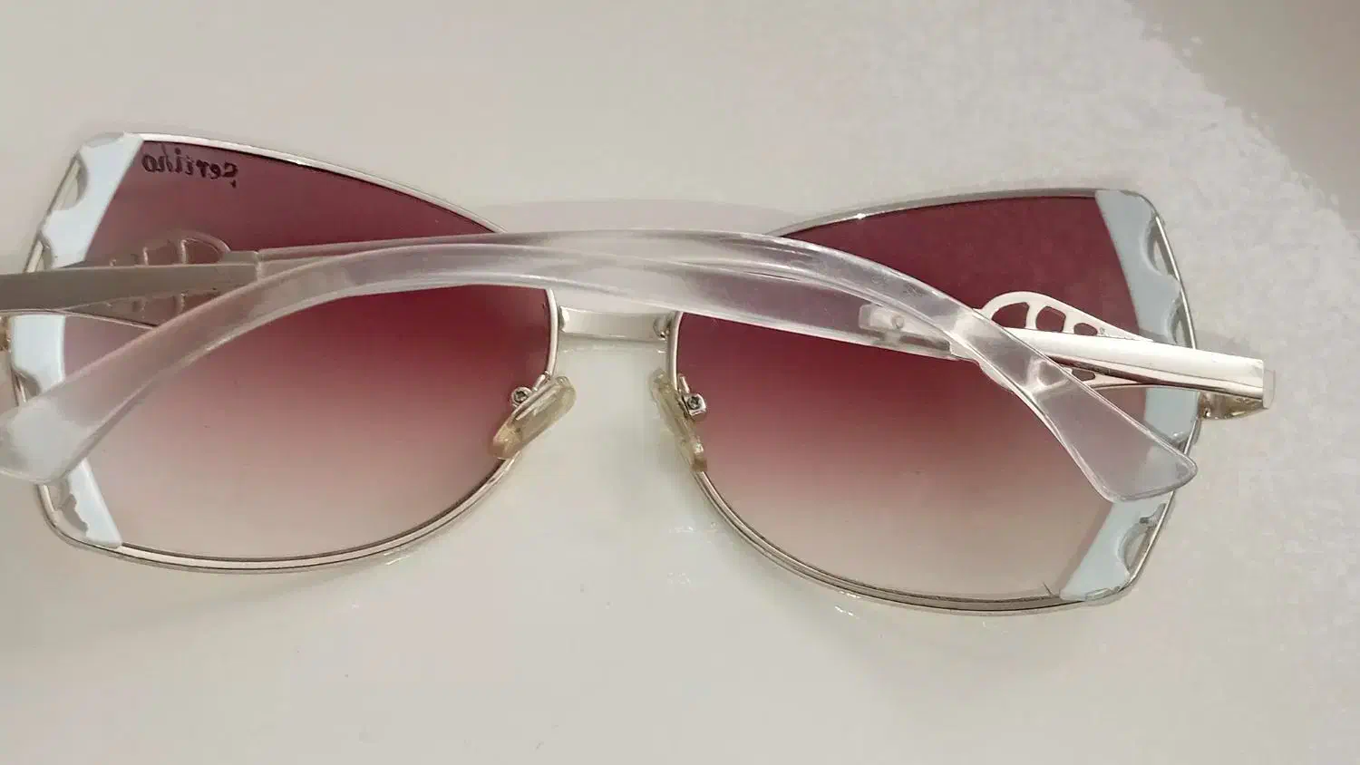 عینک آفتابی زنانه|زیورآلات و اکسسوری|اصفهان, محمودآباد|دیوار