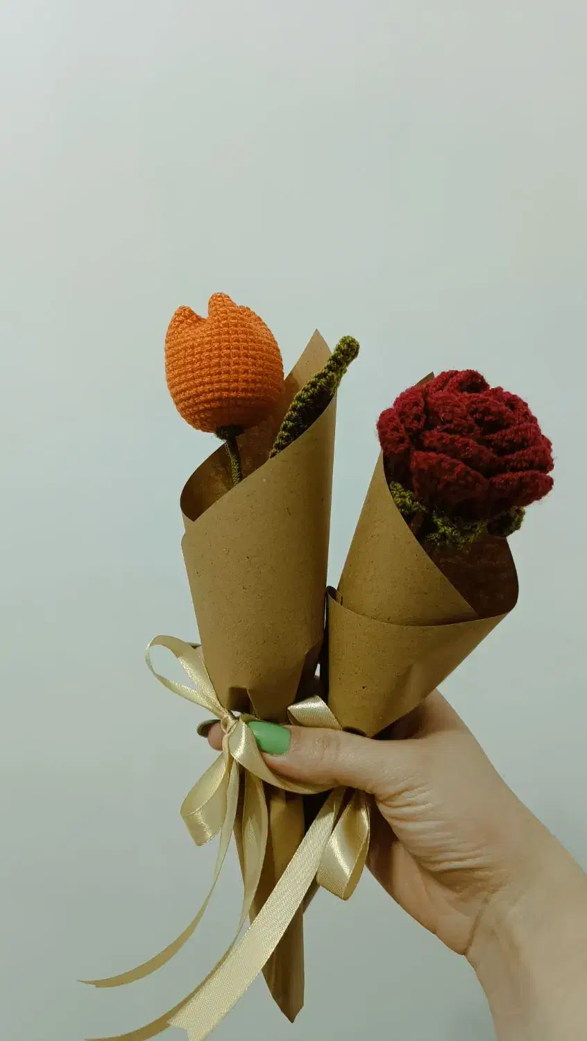 مژده برای کادویی های چهارمحالی.شاخه گل تک|گل مصنوعی|شهرکرد, |دیوار