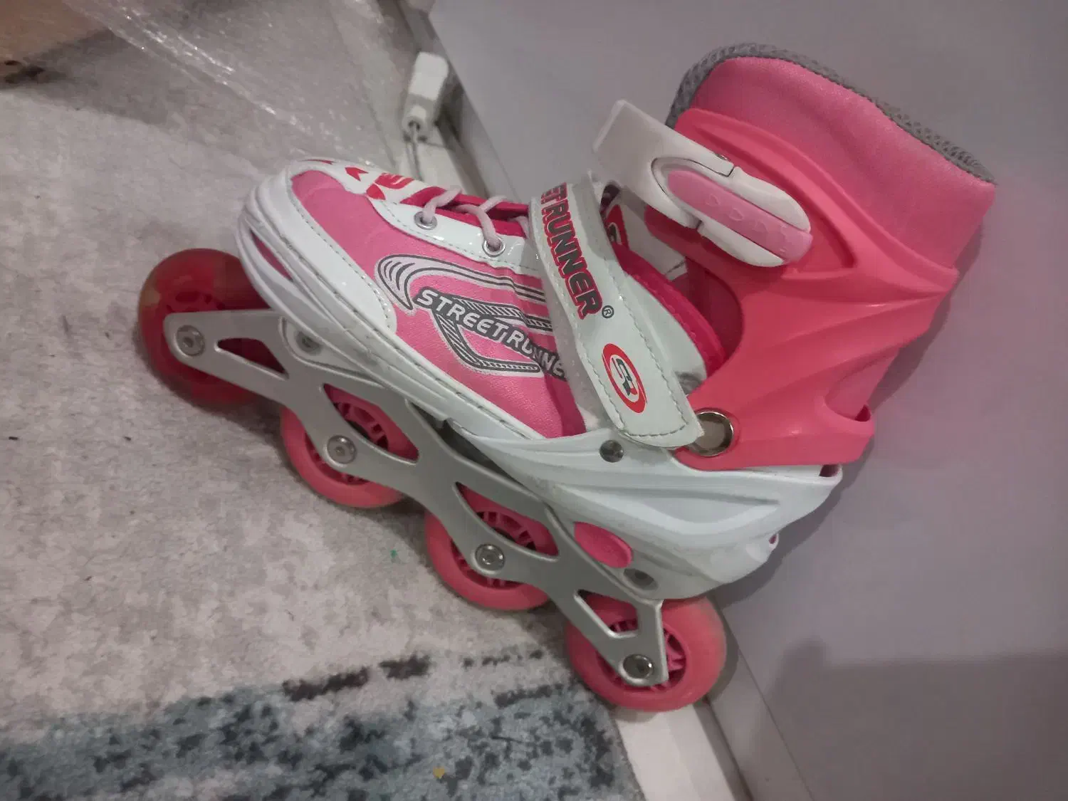 اسکیت دخترونه درحد نو  صورتی ش۳۴ال ۳۶|دوچرخه، اسکیت، اسکوتر|پاکدشت, پاکدشت (مامازند)|دیوار