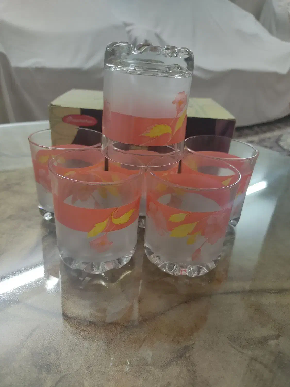 لیوان قدیمی مارک ترکیه|ظروف سرو و پذیرایی|قم, سنگ بند|دیوار